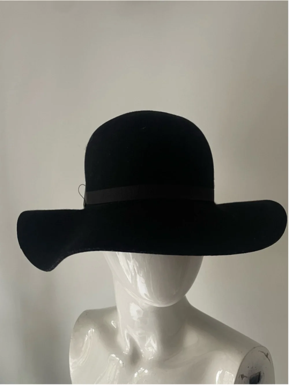 Helene Berman London Black Wool Felt Floppy Hat Wide Brim Designer